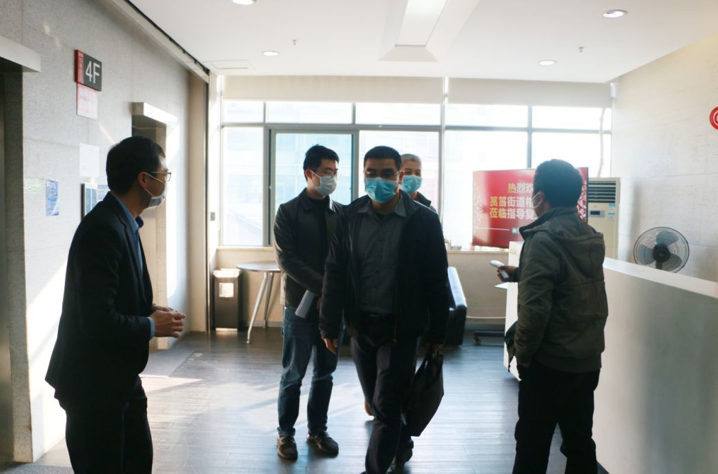 多志成城，携手抗疫 | 筼筜街路主任苏克一行莅临和记H88领导复工情况