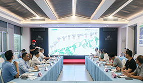 乐山市集美区胡旭彬区长一行莅临和记H88集团调研